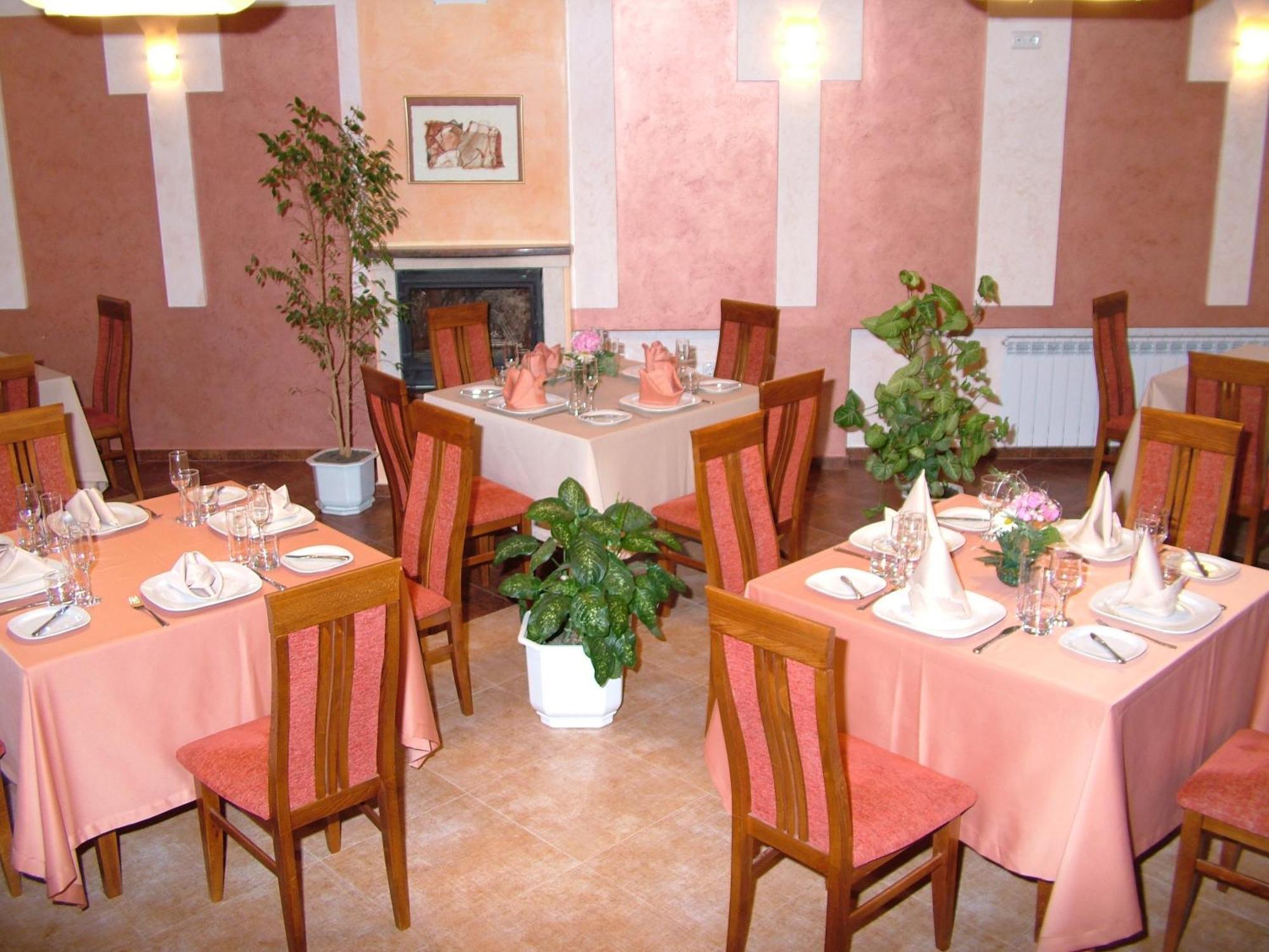 Family Hotel Gabrovo Exteriér fotografie
