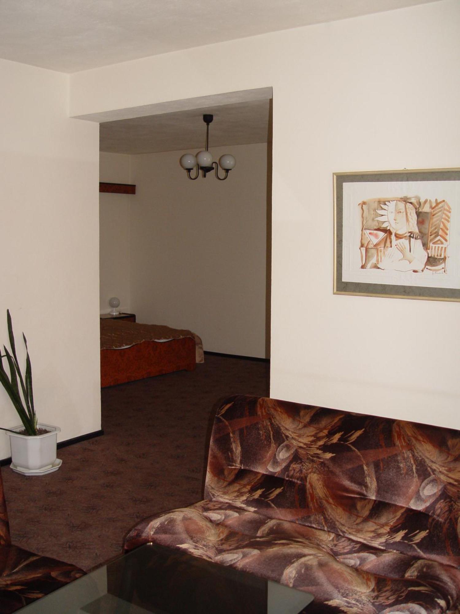 Family Hotel Gabrovo Exteriér fotografie