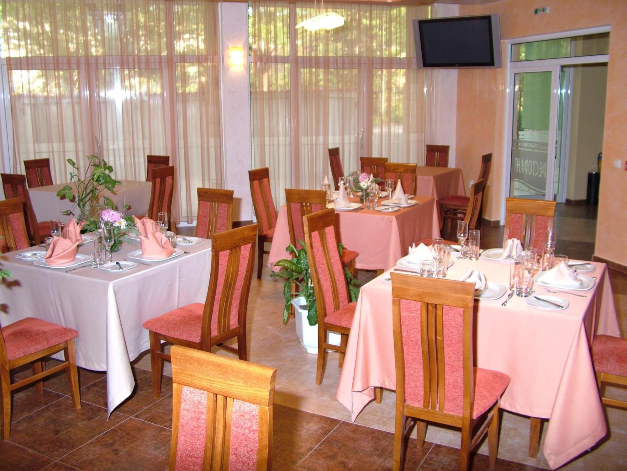 Family Hotel Gabrovo Exteriér fotografie